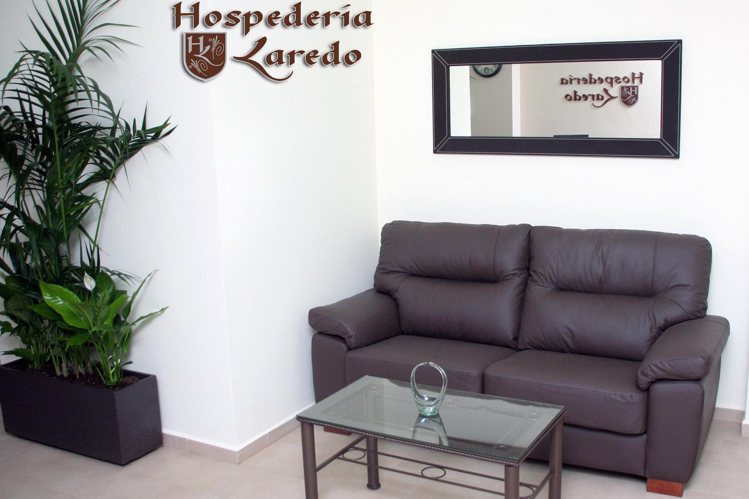 Hospederia Laredo Hotel La Carlota Buitenkant foto