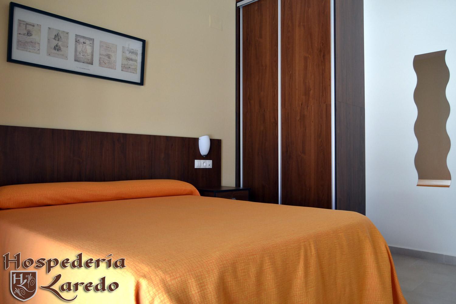 Hospederia Laredo Hotel La Carlota Buitenkant foto