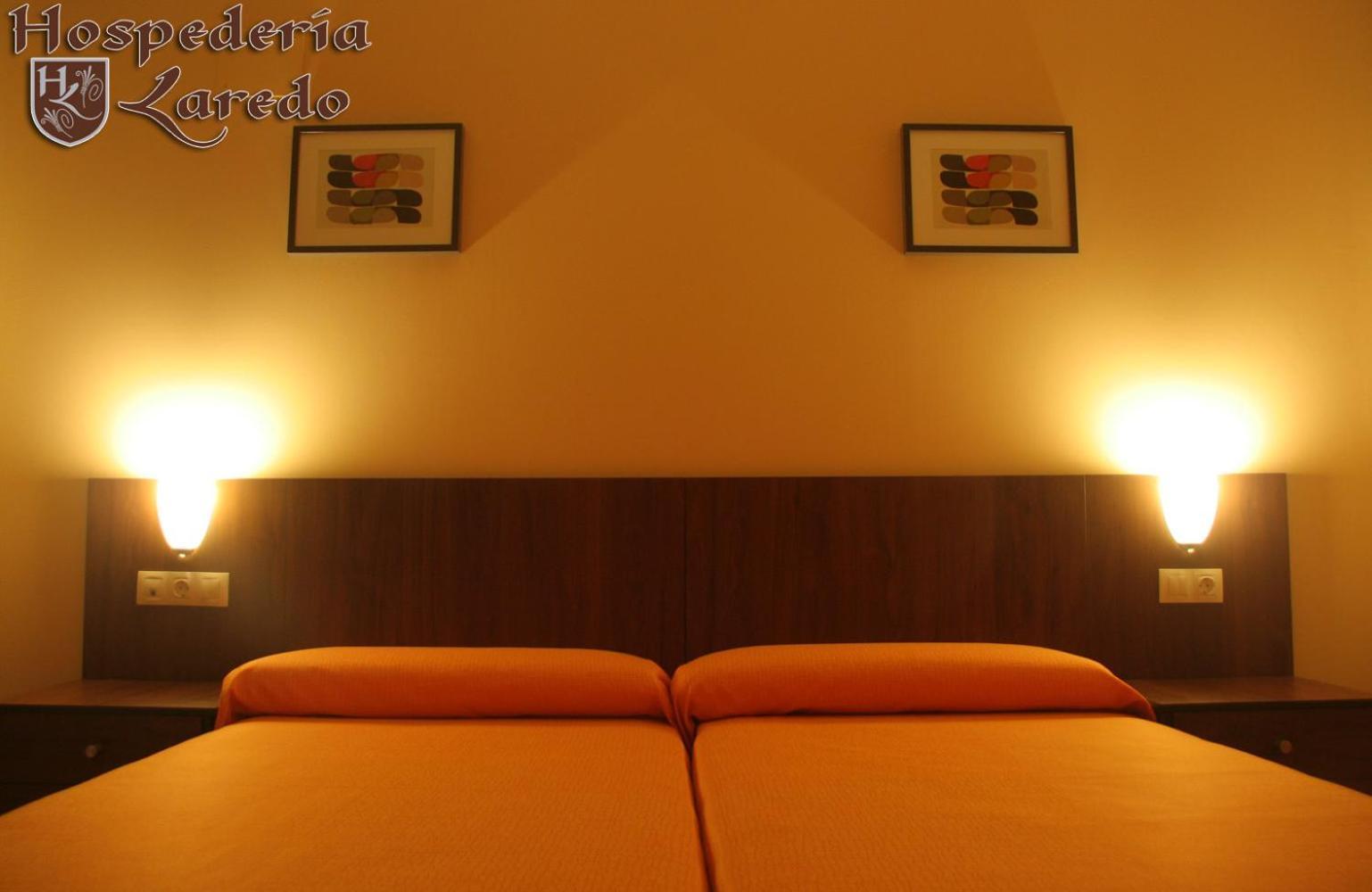 Hospederia Laredo Hotel La Carlota Buitenkant foto