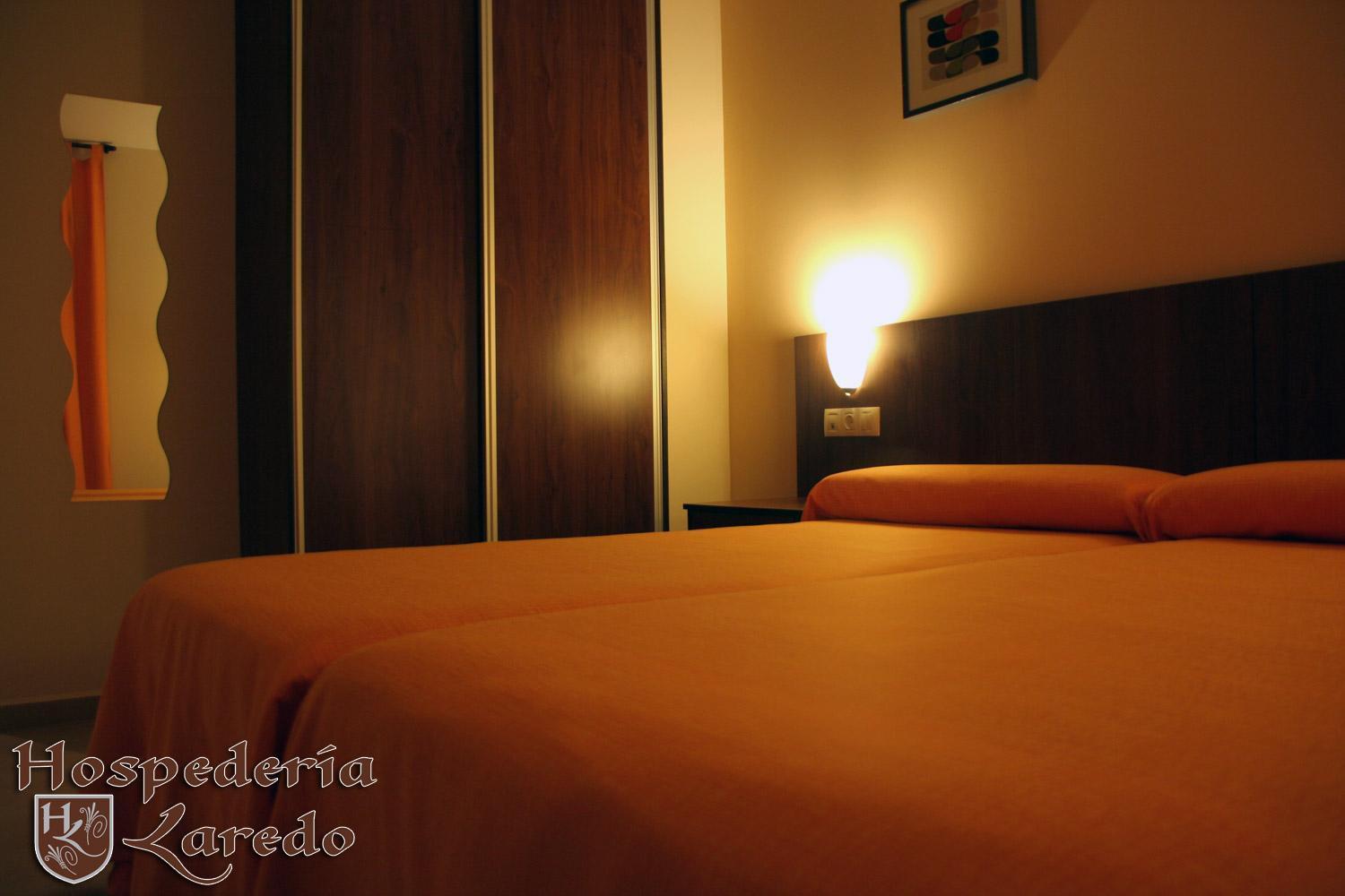 Hospederia Laredo Hotel La Carlota Buitenkant foto