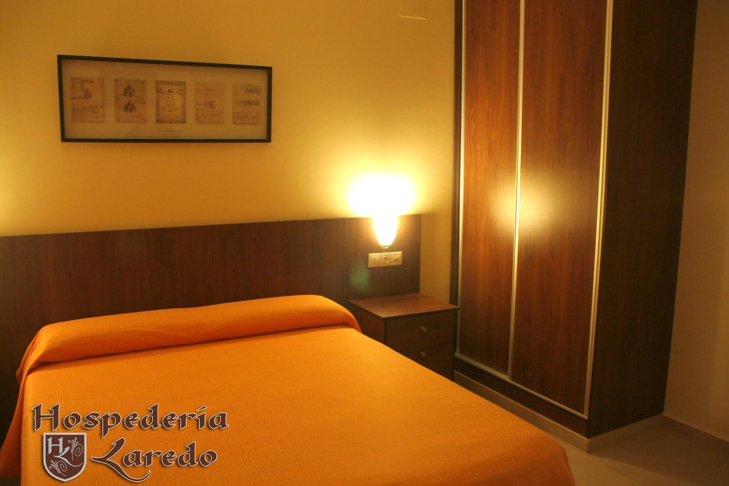 Hospederia Laredo Hotel La Carlota Buitenkant foto