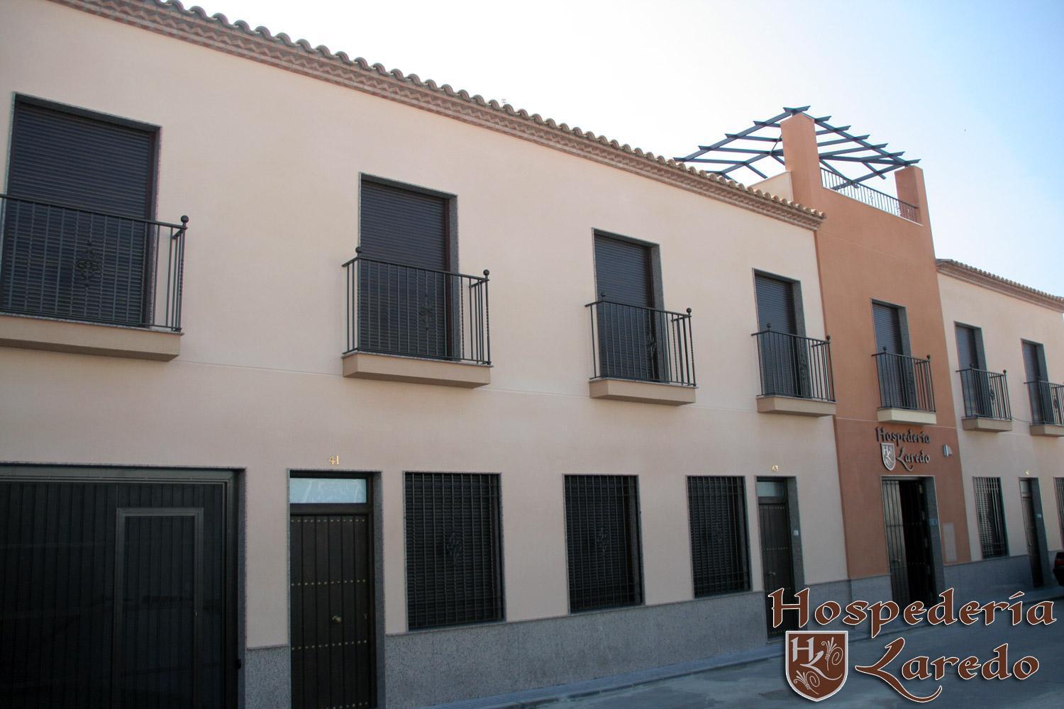 Hospederia Laredo Hotel La Carlota Buitenkant foto