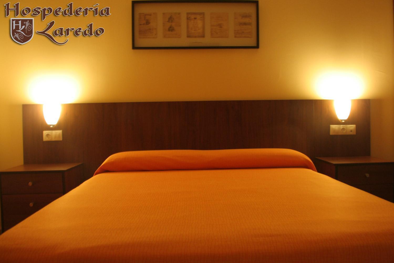 Hospederia Laredo Hotel La Carlota Buitenkant foto